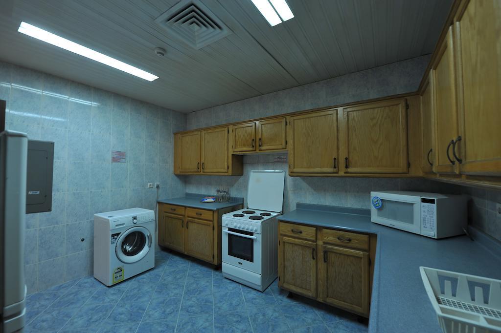 Janadriyah Suites 13 Nadinah الغرفة الصورة